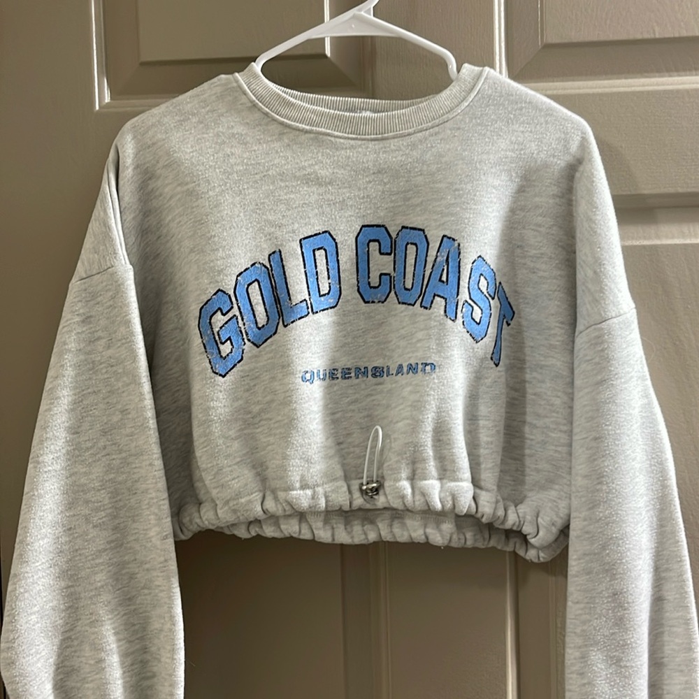 cropped cinch crew neck